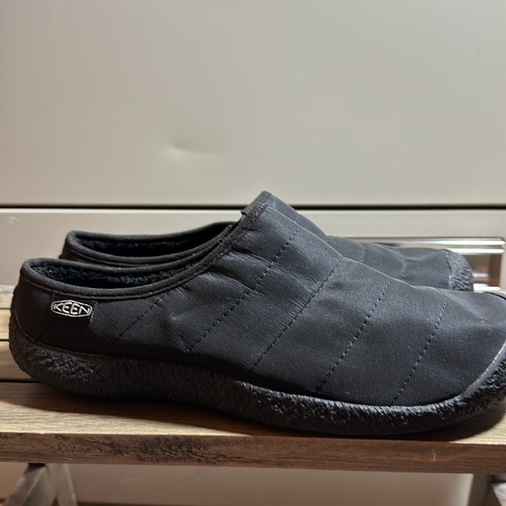 Keen Black Slip-On Loafers - Picture 3 of 7